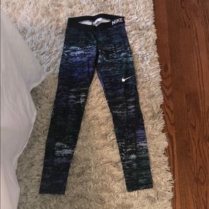 NIKE PRO Leggings
